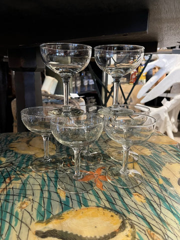 Set of 7 glass coupes